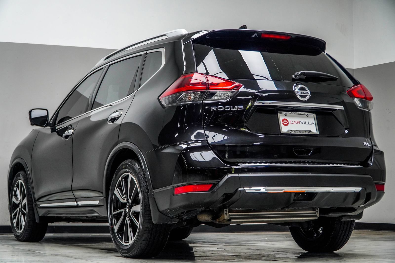 Used 2018 Nissan Rogue SL w/ Premium Package FWD image 11