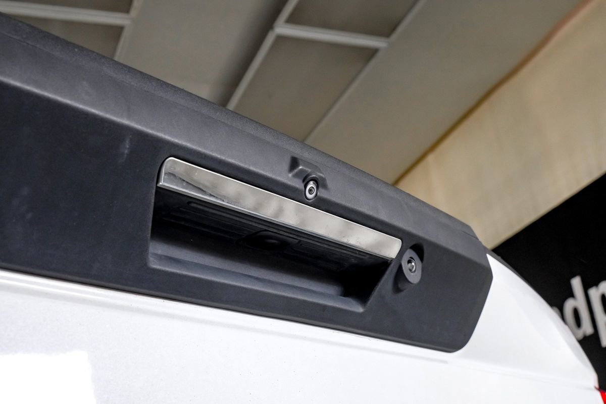 Used 2022 Ford F250 Platinum w/ FX4 Off-Road Package image 47