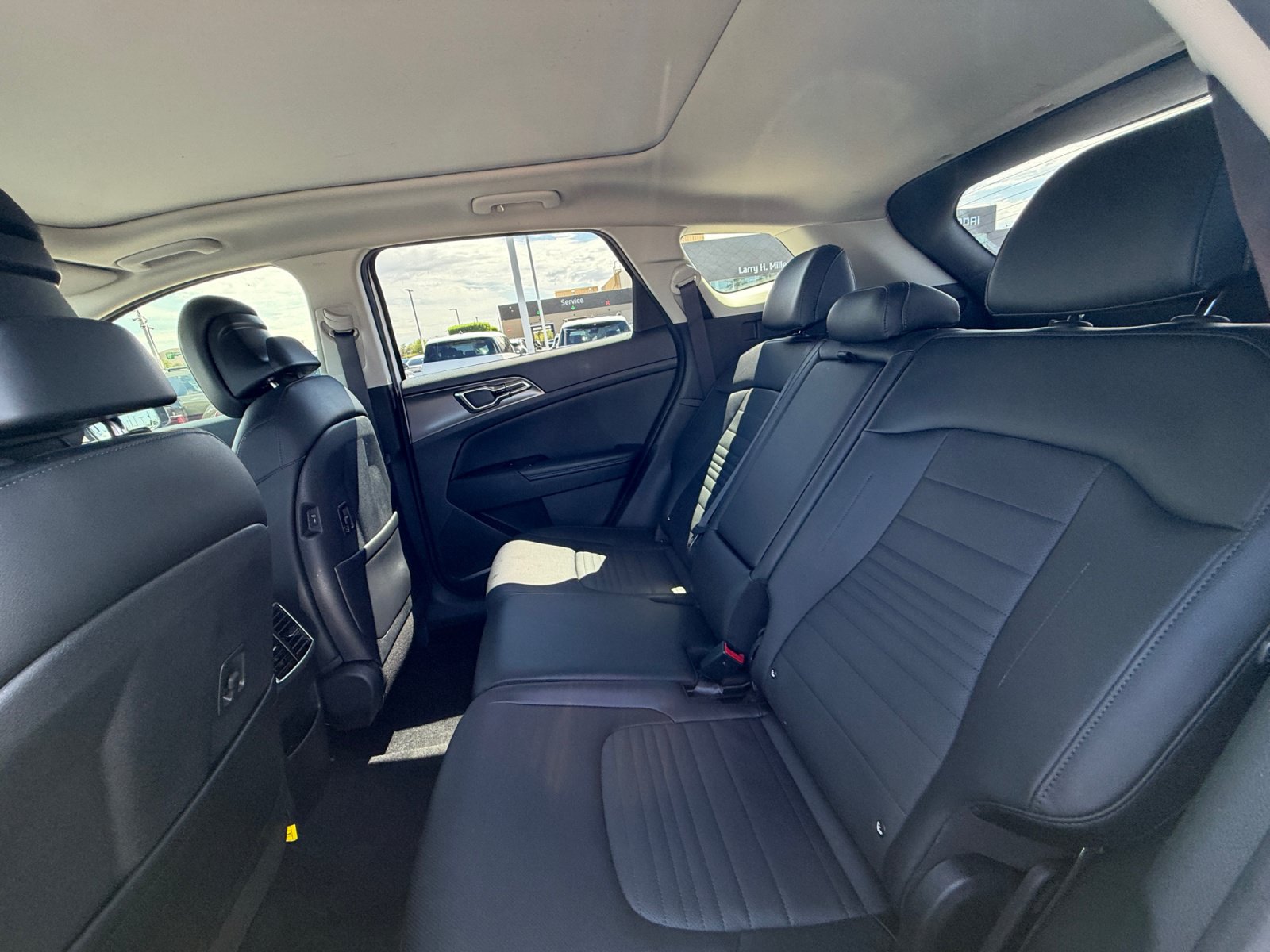Used 2024 Kia Sportage SX AWD/4WD image 17