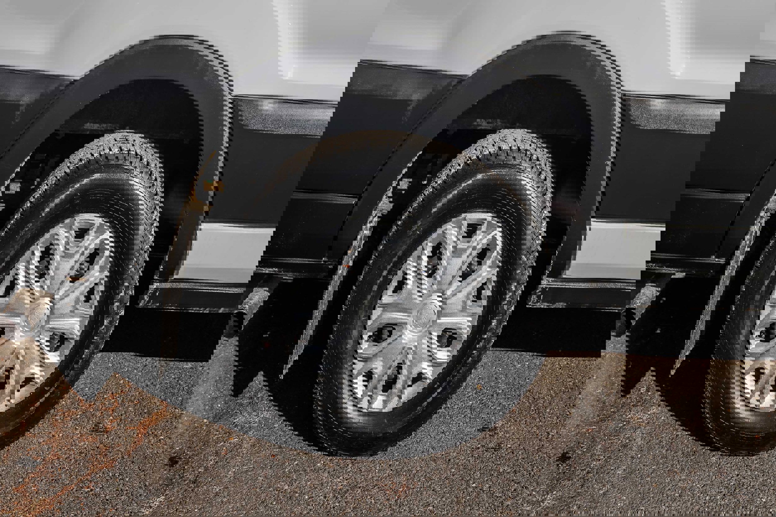 Used 2021 Ford Transit 350 XLT image 6