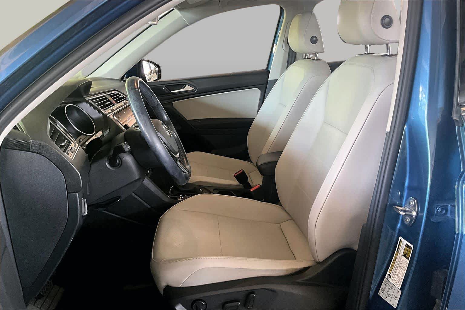 Used 2019 Volkswagen Tiguan SE AWD/4WD image 7