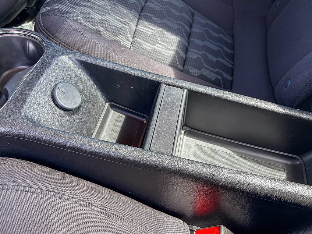 Used 2014 Chevrolet Volt FWD image 22