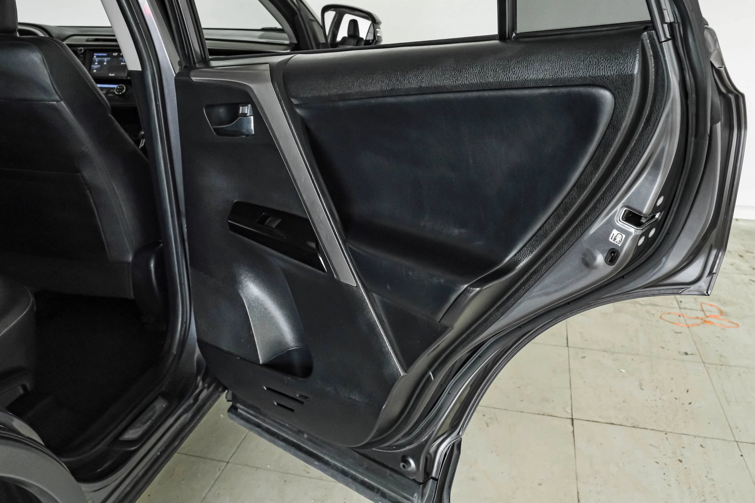Used 2016 Toyota RAV4 Limited w/ Advanced Technology Package FWD image 42
