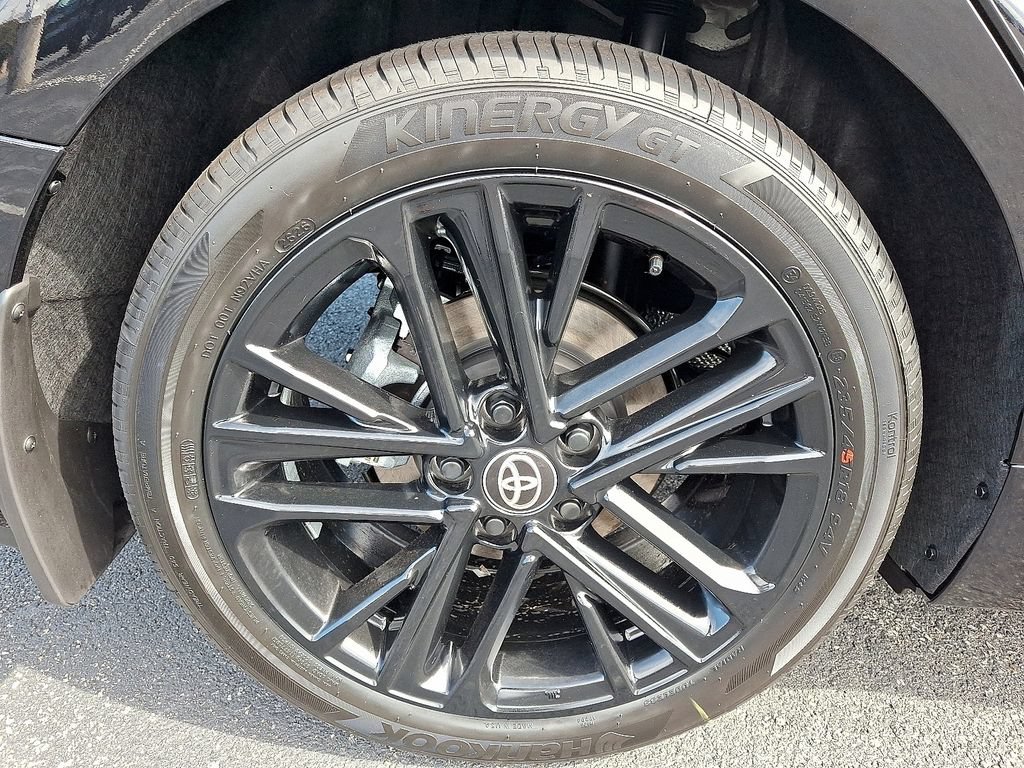 New 2026 Toyota Camry SE FWD image 5