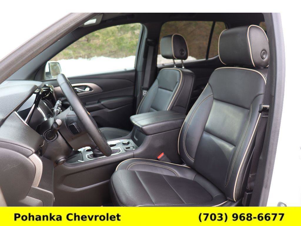 Used 2023 Chevrolet Traverse Premier image 22