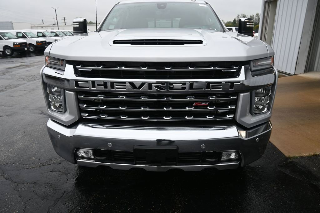 Used 2023 Chevrolet Silverado 2500 LTZ w/ LTZ Plus Package AWD/4WD image 13