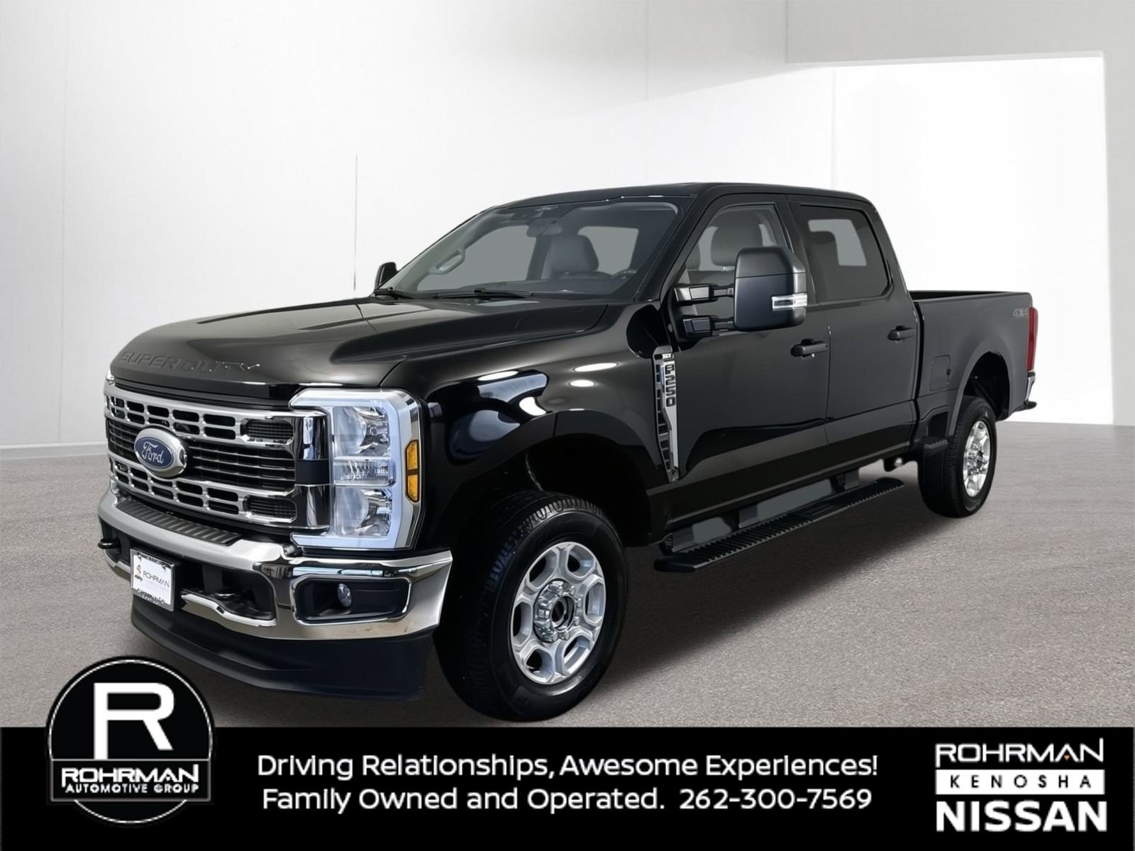 Used 2025 Ford F250 XLT image 1