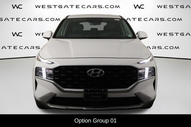 Used 2023 Hyundai Santa Fe SE FWD image 2