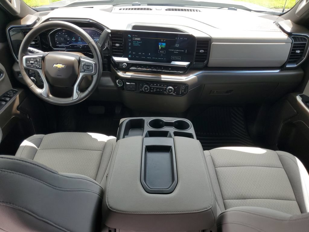 Used 2024 Chevrolet Silverado 1500 LT w/ Safety Package AWD/4WD image 25