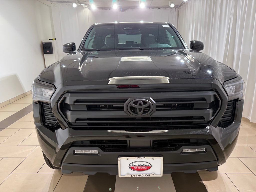New 2026 Toyota Tacoma SR5 AWD/4WD image 8