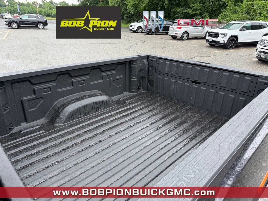 Used 2026 GMC Sierra 2500 SLE w/ SLE Value Package; AWD/4WD image 5