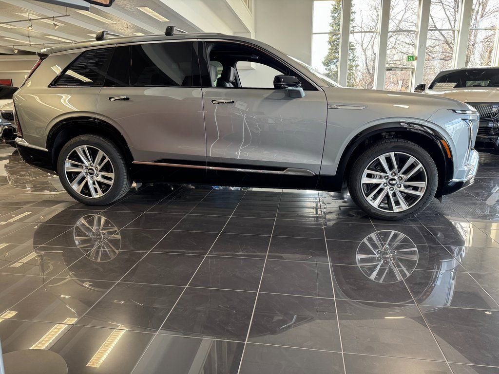 New 2026 Cadillac Vistiq Luxury