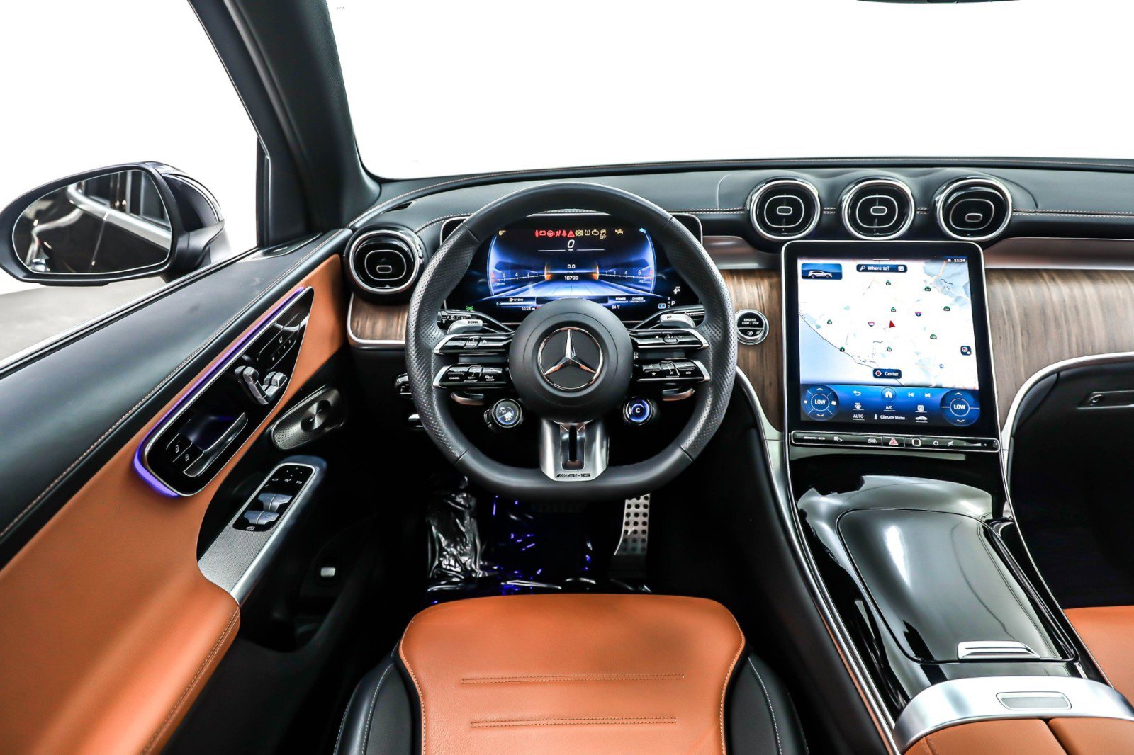 Certified 2024 Mercedes-Benz GLC 43 AMG 4MATIC image 6