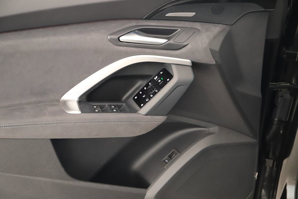 New 2025 Audi SQ5 Premium Plus image 22