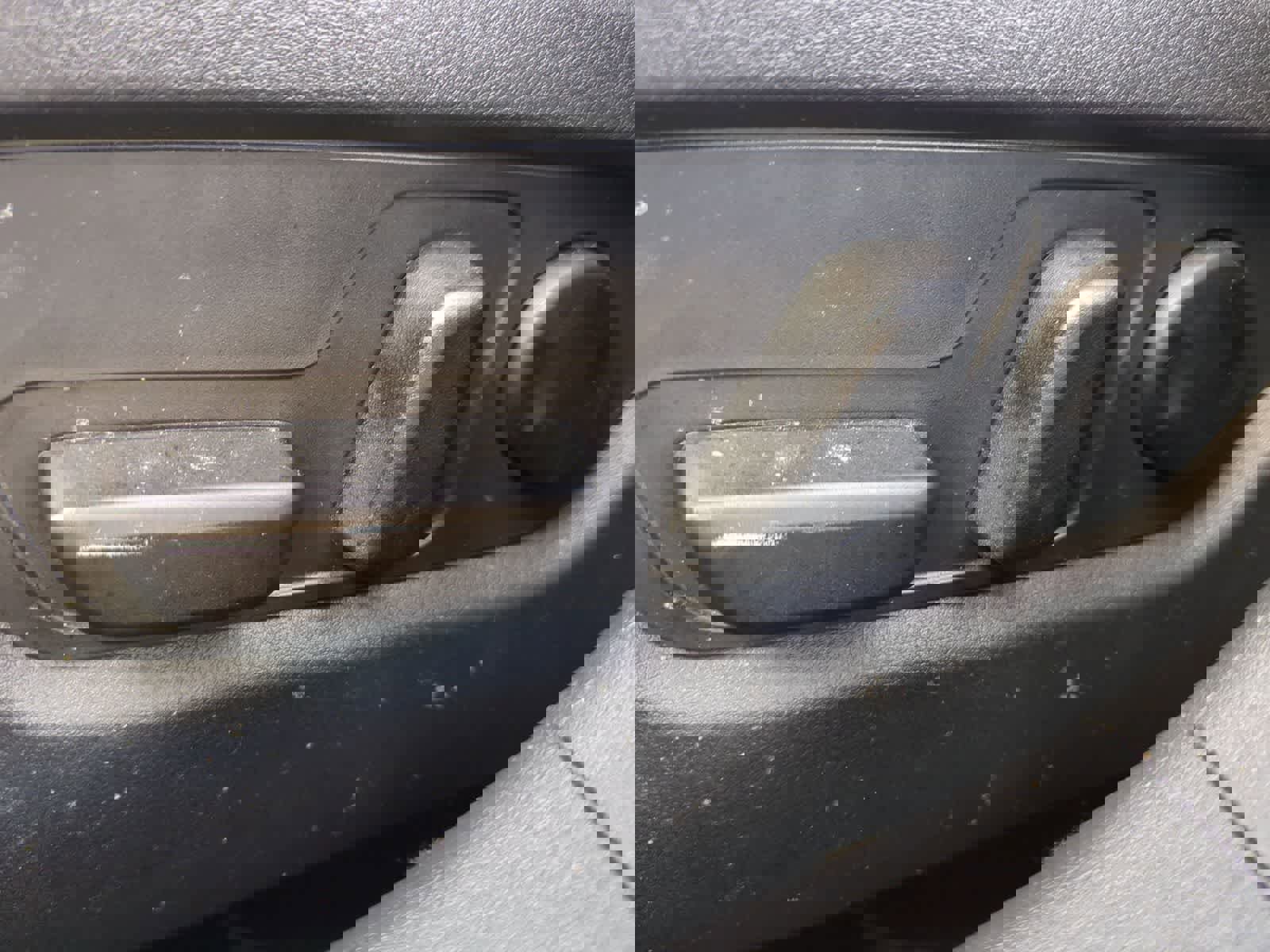 Used 2024 MAZDA CX-30 AWD 2.5 S w/ Preferred Package image 16