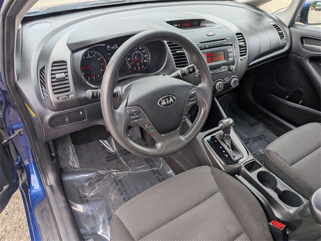 Used 2017 Kia Forte LX image 11