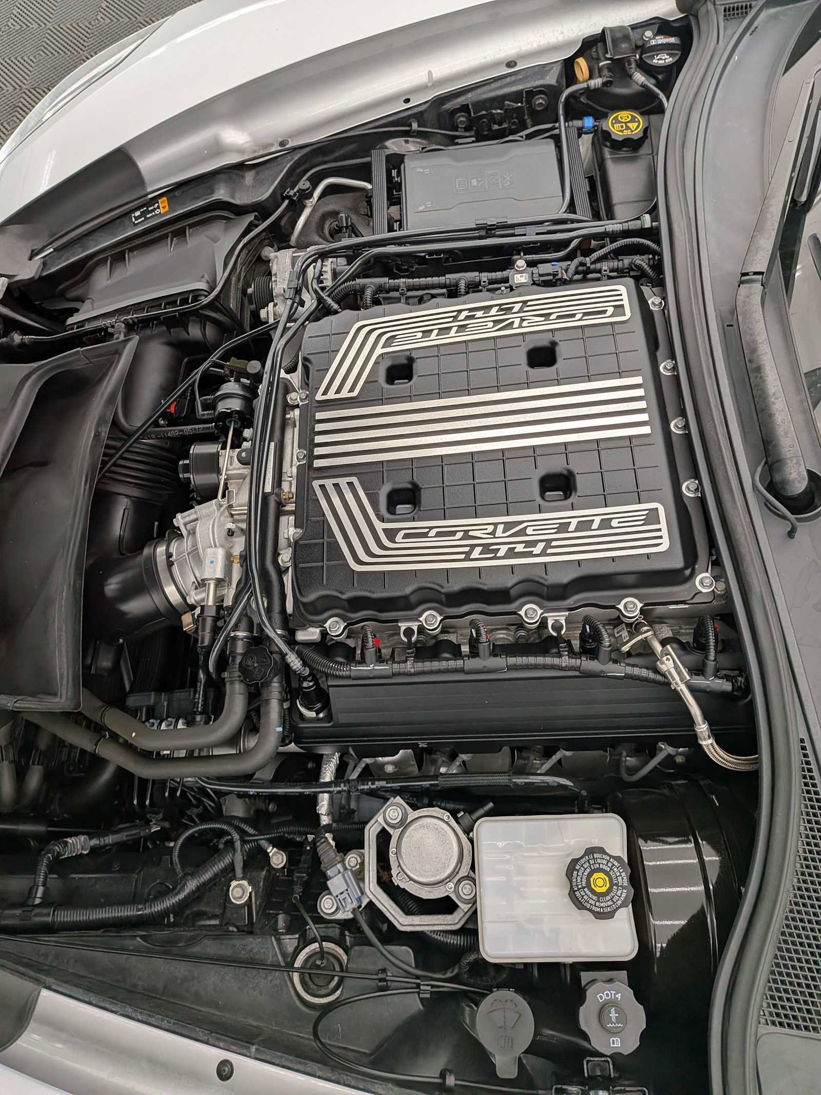 Used 2019 Chevrolet Corvette Z06 RWD image 15