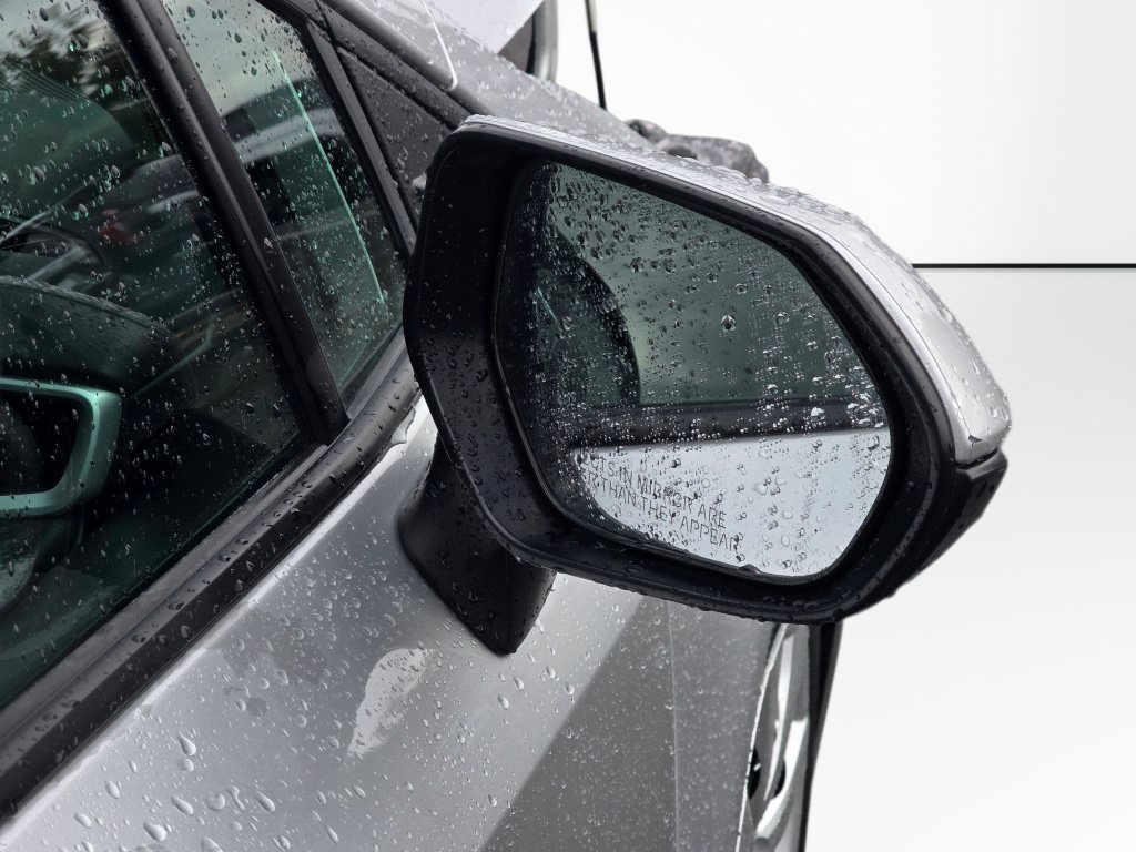 Used 2025 Toyota Corolla LE FWD image 30