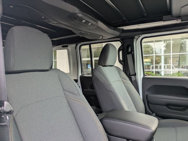 New 2026 Jeep Wrangler Unlimited Sport AWD/4WD image 31