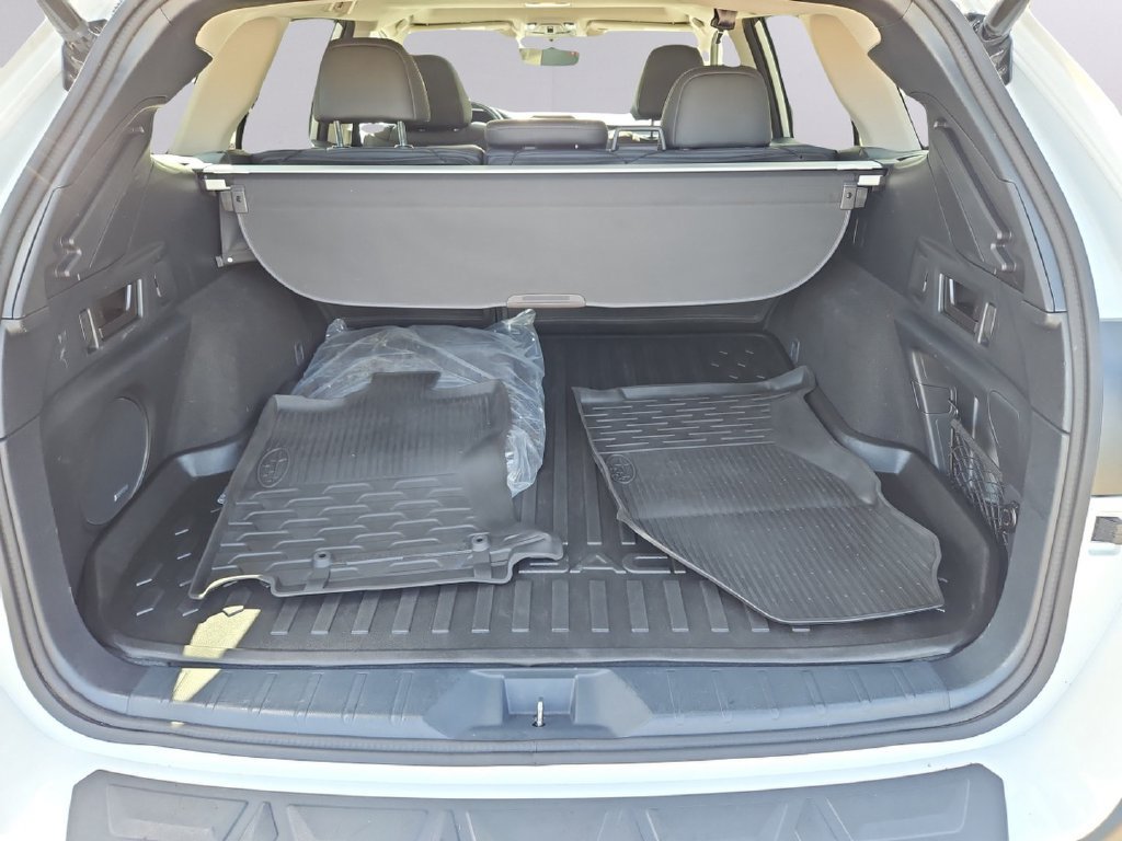 Used 2022 Subaru Outback Limited AWD/4WD image 31