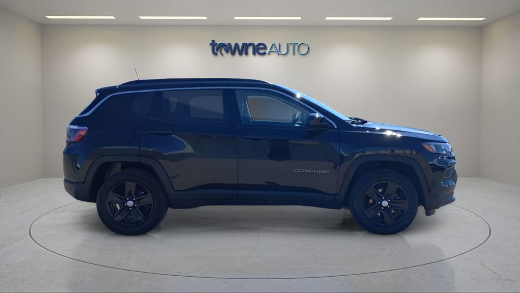Used 2022 Jeep Compass Latitude w/ Convenience Group image 8