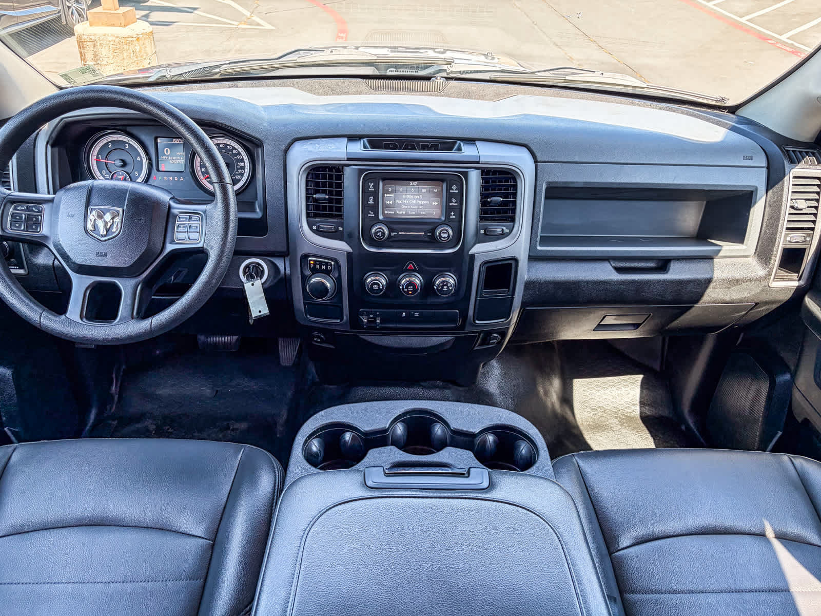 Used 2019 RAM 1500 Tradesman w/ Chrome Appearance Group RWD image 11
