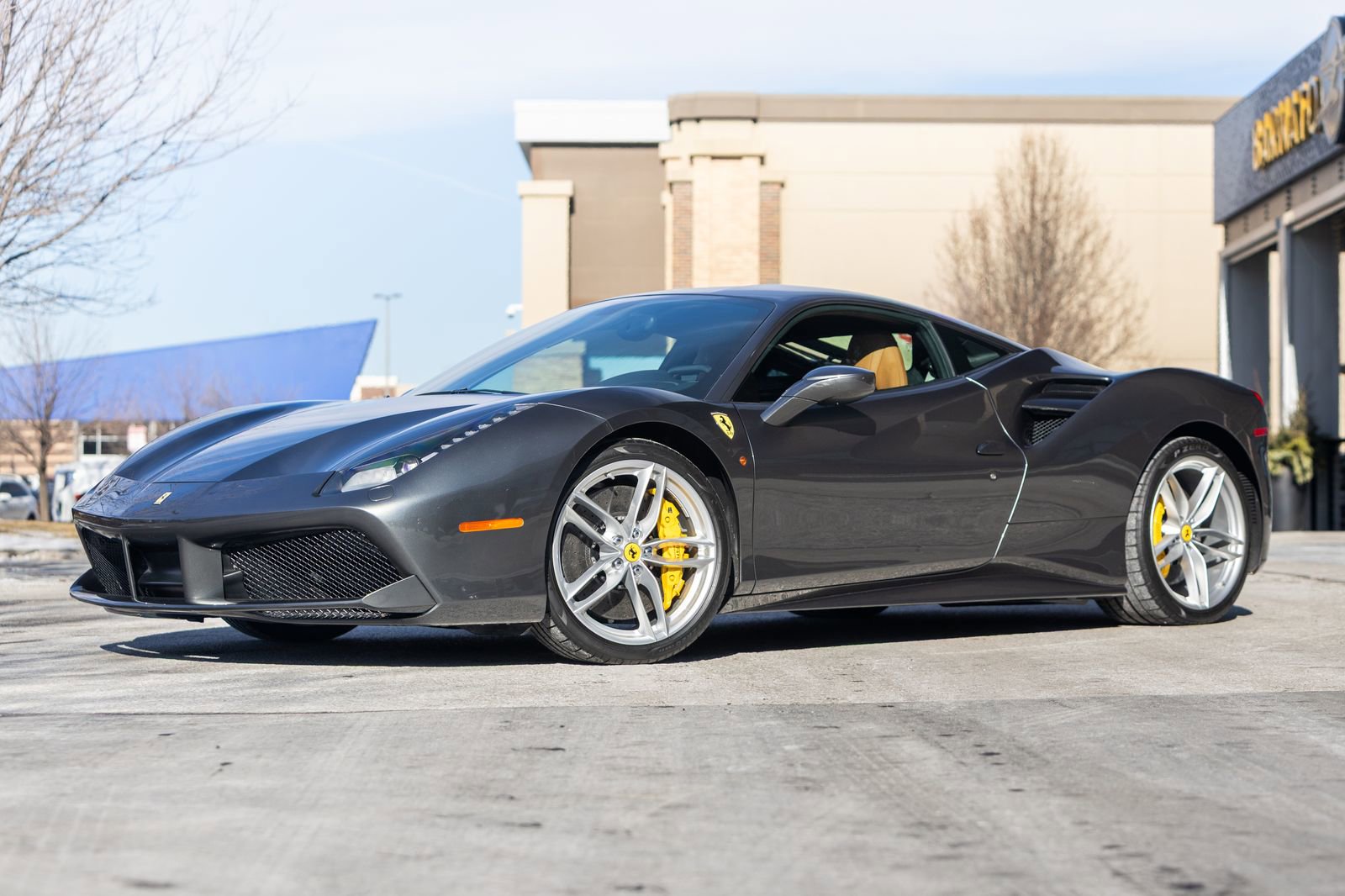 Used 2017 Ferrari 488 GTB image 40