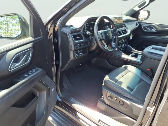 Used 2022 Chevrolet Tahoe RST w/ Luxury Package AWD/4WD image 10
