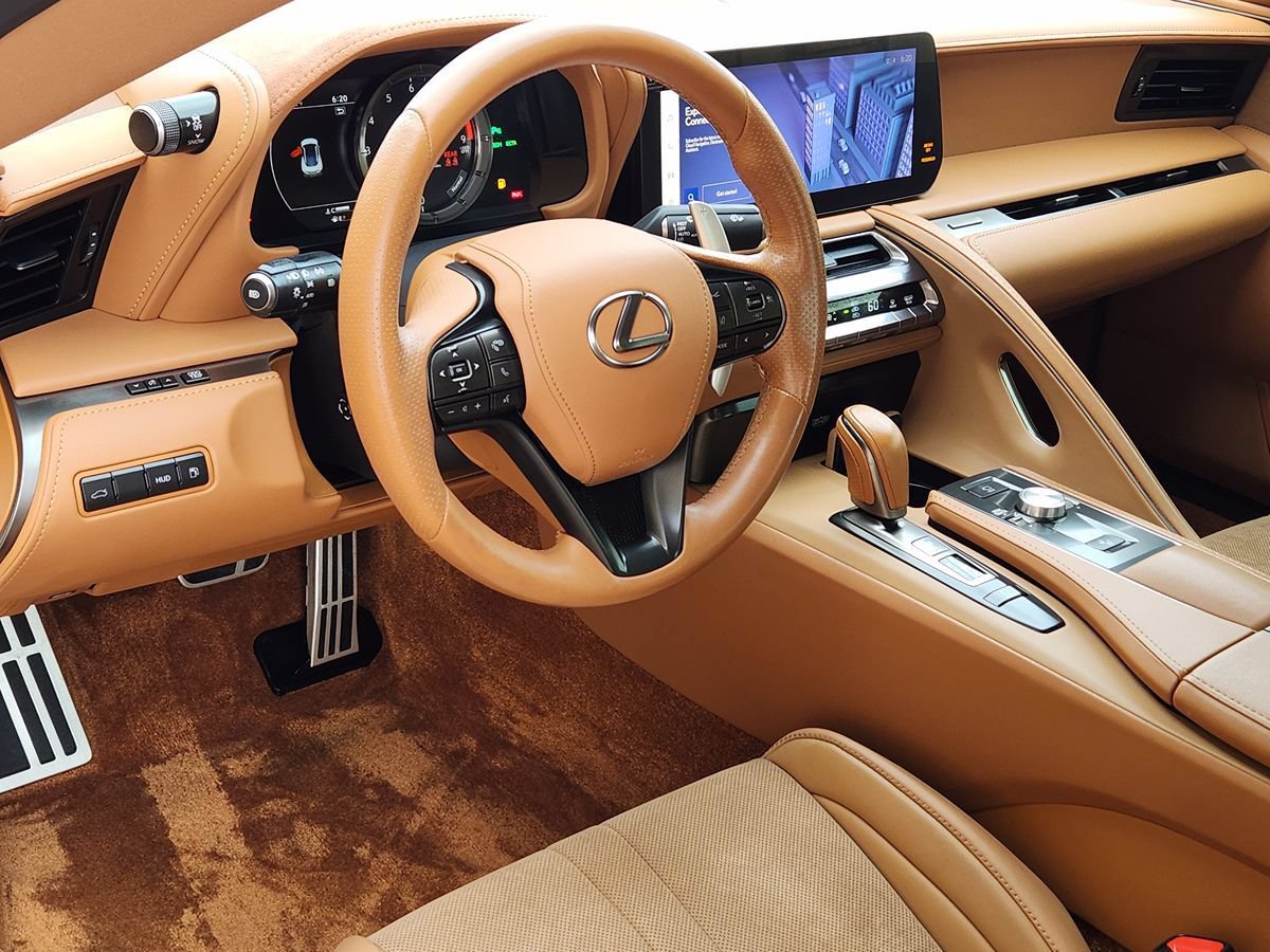 Used 2024 Lexus LC 500 Coupe w/ Sport Package RWD image 43