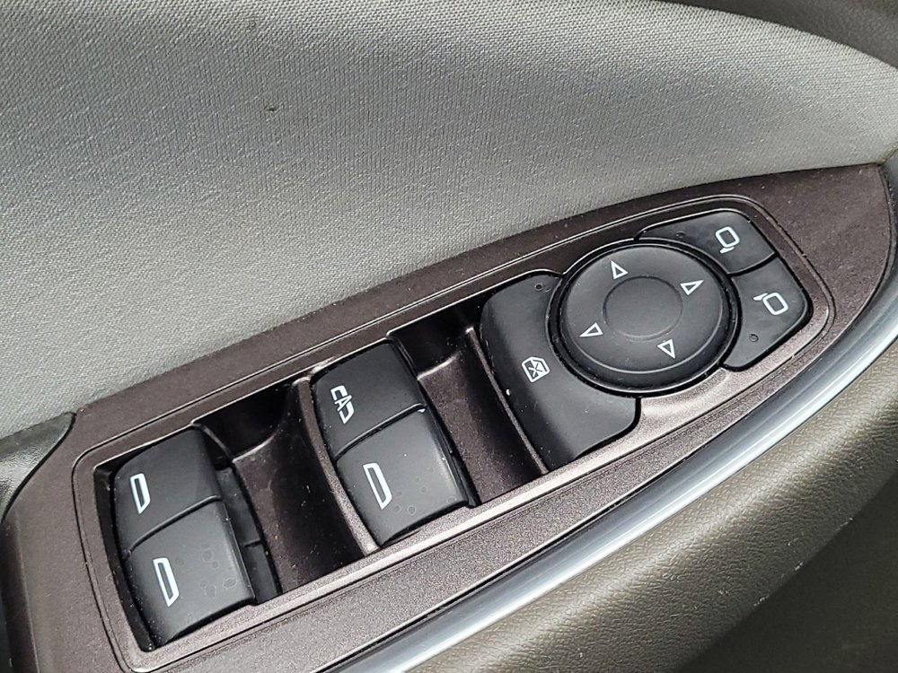 Used 2021 Chevrolet Malibu LT FWD image 27