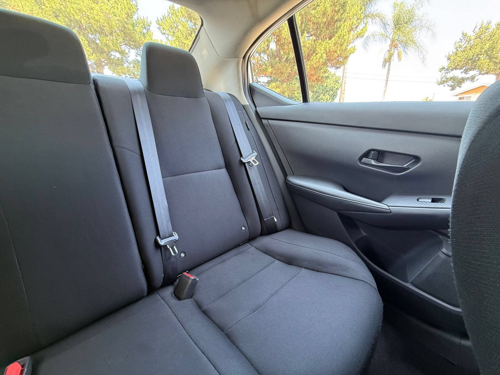 Used 2025 Nissan Sentra S FWD image 34