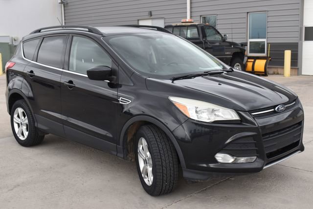 Used 2014 Ford Escape SE w/ Equipment Group 201A image 3