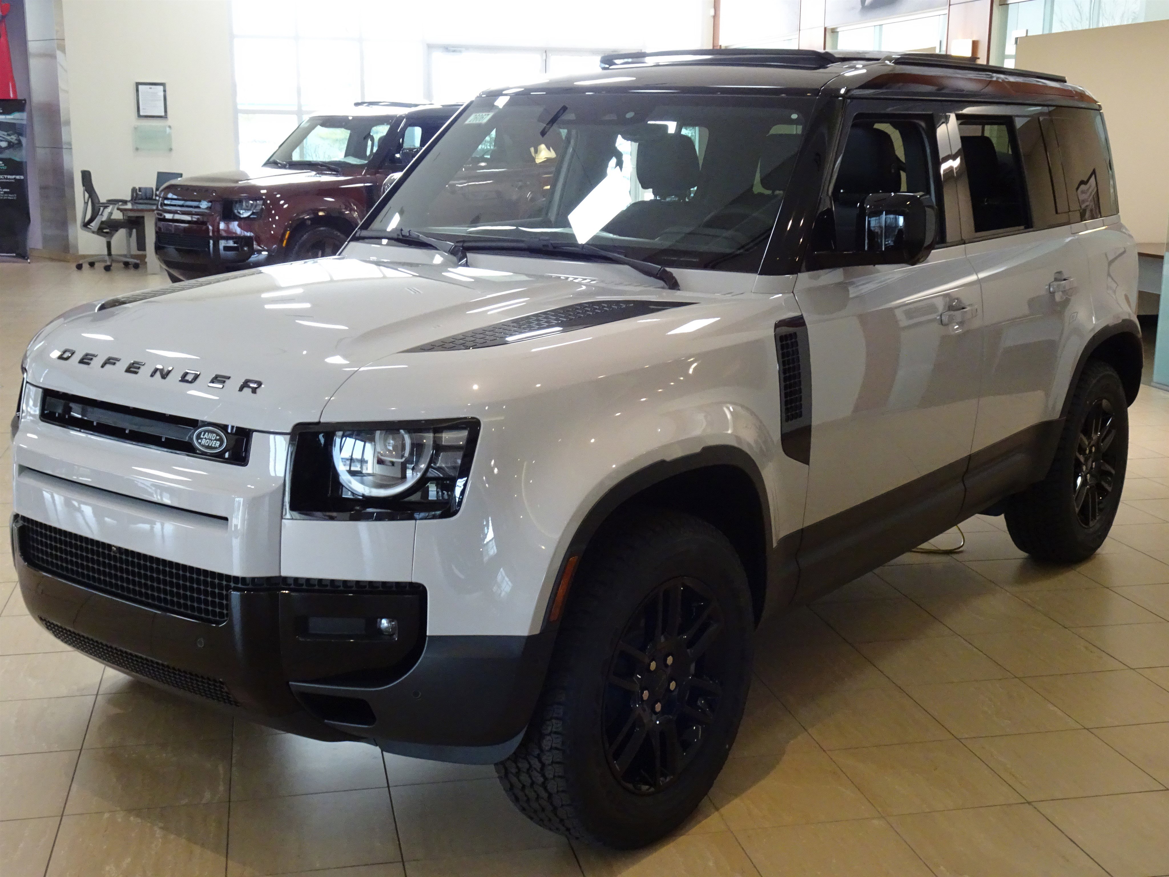 New 2026 Land Rover Defender 110 S image 8