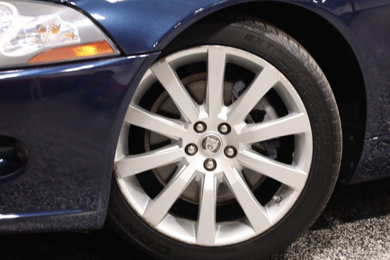 Used 2007 Jaguar XK Convertible RWD image 19