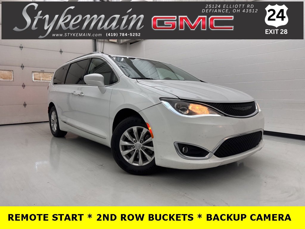 Used 2018 Chrysler Pacifica Touring-L