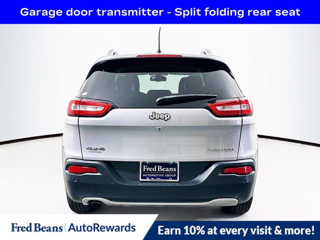 Used 2018 Jeep Cherokee Limited AWD/4WD image 6
