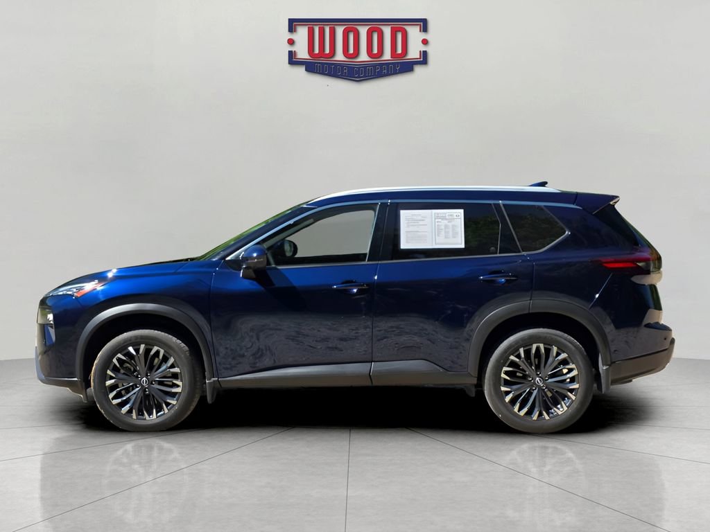 Used 2025 Nissan Rogue SL w/ Tech Package AWD/4WD image 4