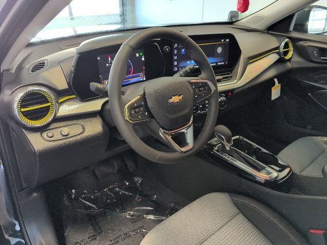 New 2026 Chevrolet Trax LT w/ LT Convenience Package FWD image 10