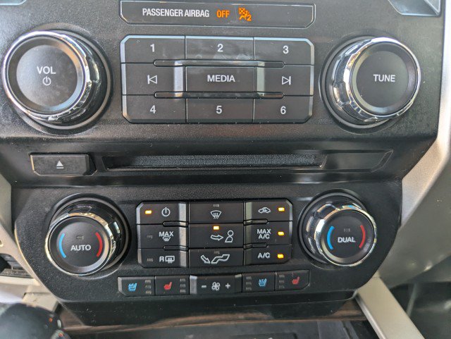 Used 2016 Ford F150 Lariat AWD/4WD image 21