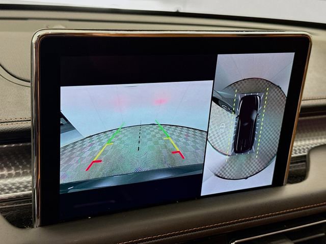 Used 2023 Lincoln Aviator Black Label w/ Dynamic Handling Package image 14