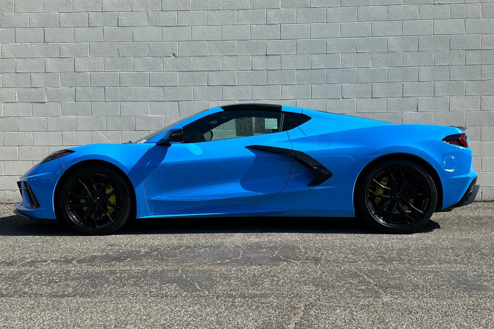 Certified 2023 Chevrolet Corvette Stingray Coupe w/ 1LT RWD image 7
