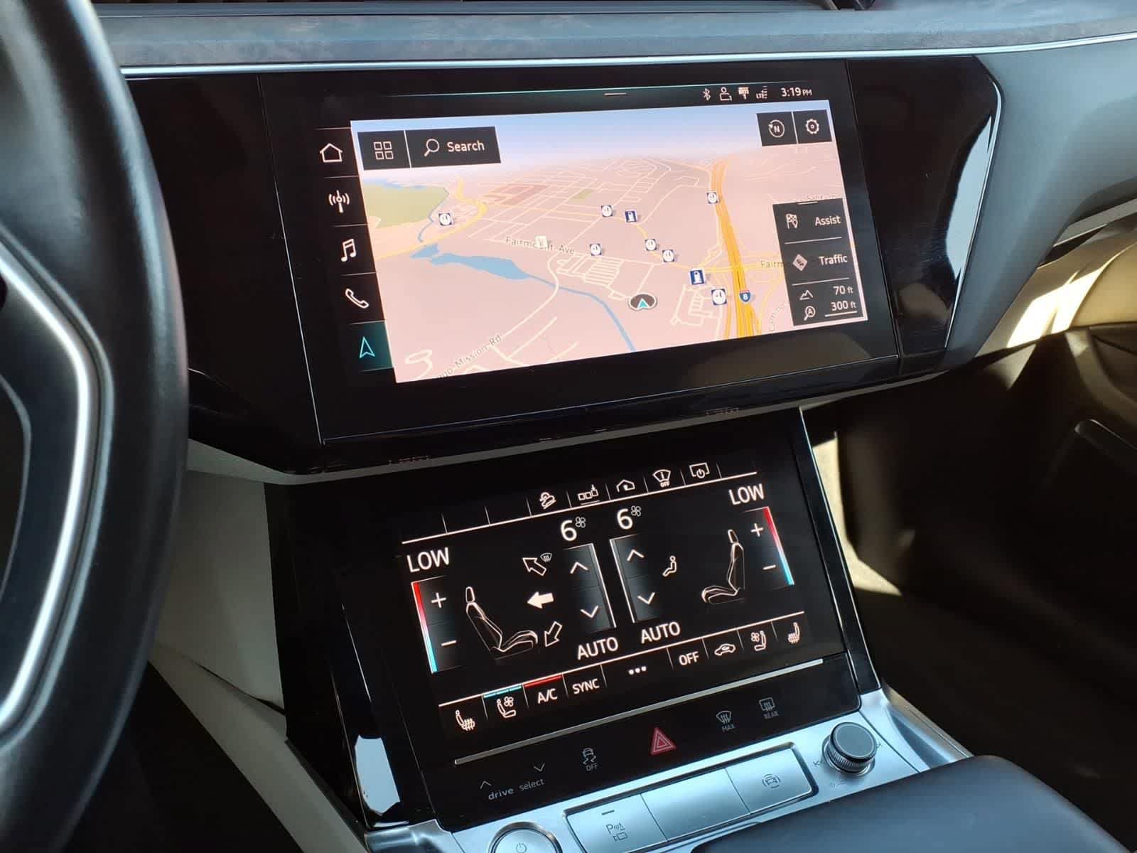 Used 2019 Audi e-tron Prestige w/ Prestige Package AWD/4WD image 21