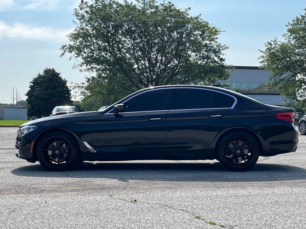Used 2018 BMW 540i xDrive AWD/4WD image 4