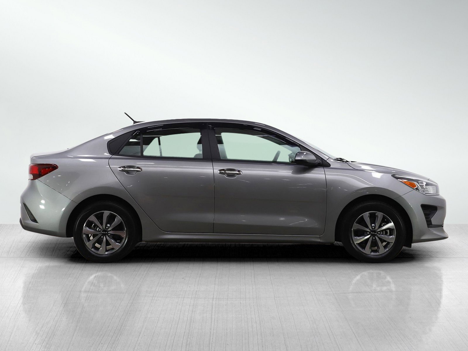 Used 2023 Kia Rio S w/ Technology Package image 6