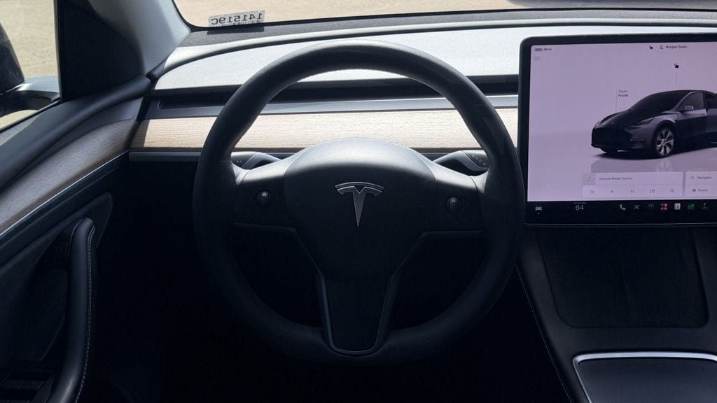 Used 2023 Tesla Model Y Long Range AWD/4WD image 15