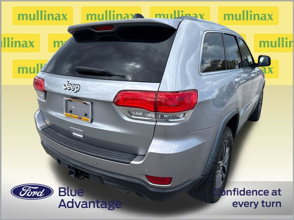 Used 2018 Jeep Grand Cherokee Laredo image 4