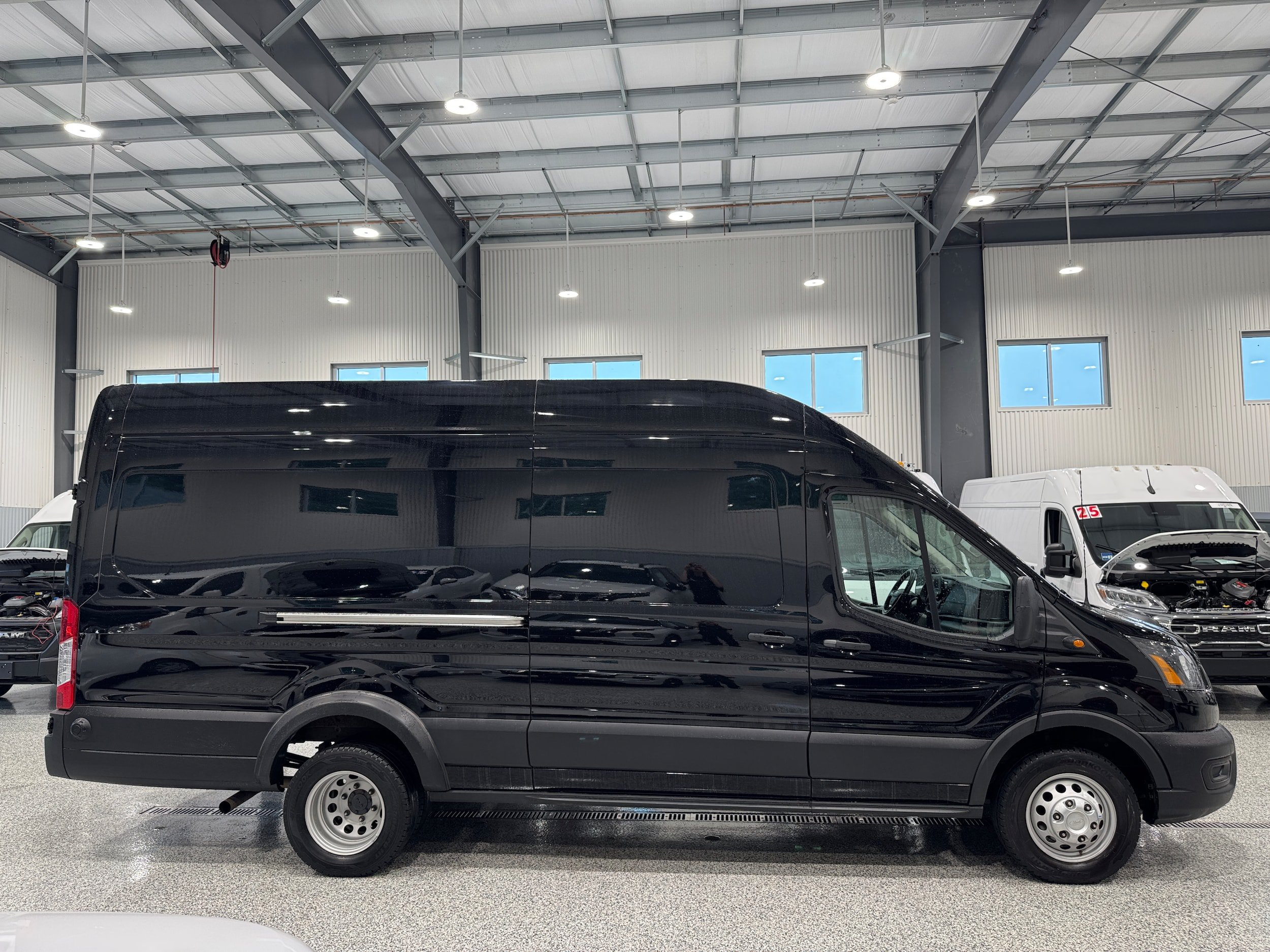 Used 2025 Ford Transit 350 148 High Roof Extended DRW RWD image 7