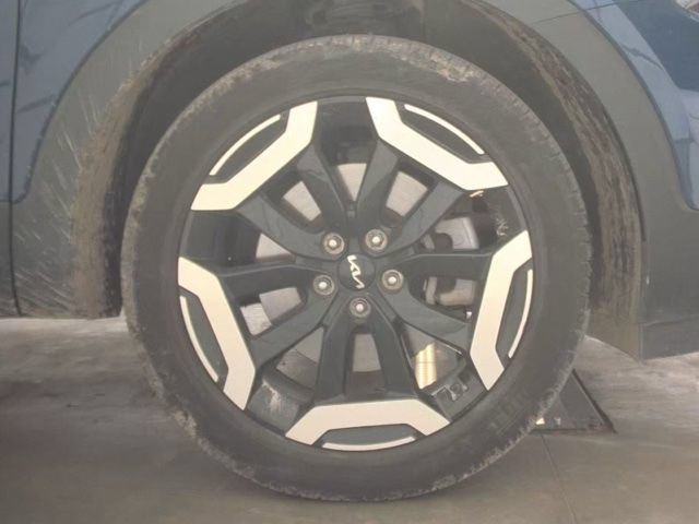 Used 2025 Kia Telluride S AWD/4WD image 21