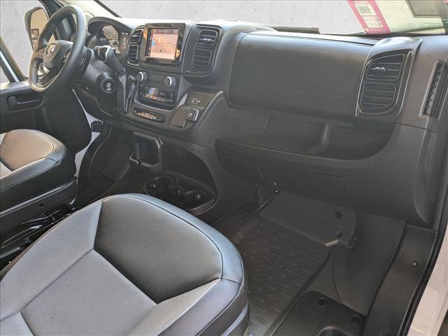 Used 2025 RAM ProMaster 2500 w/ Convenience Group FWD image 19