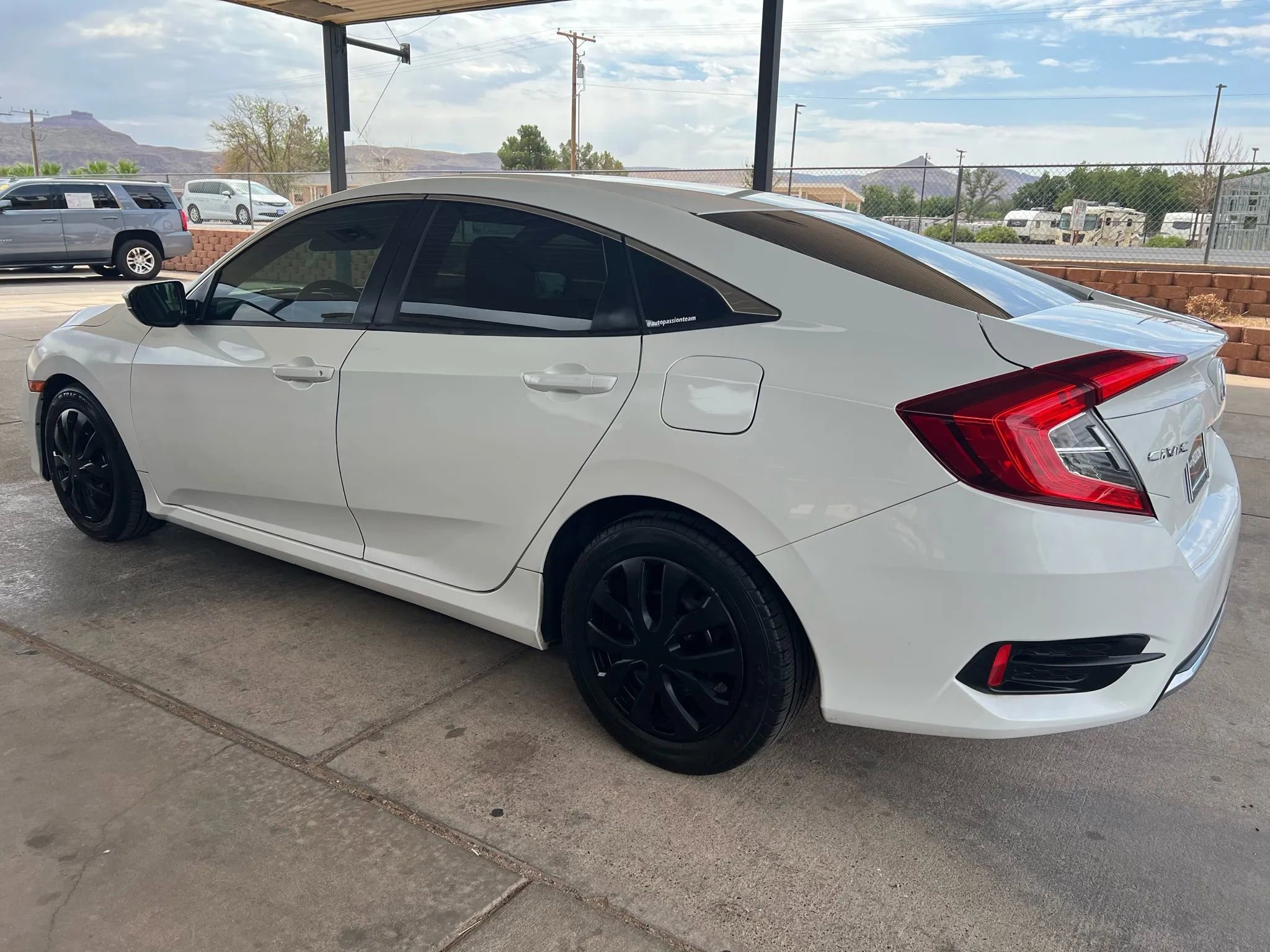 Used 2019 Honda Civic LX image 7